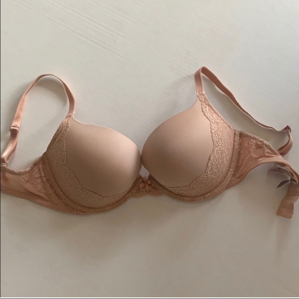 NWOT Victoria’s Secret dream angel plunge bra 34D